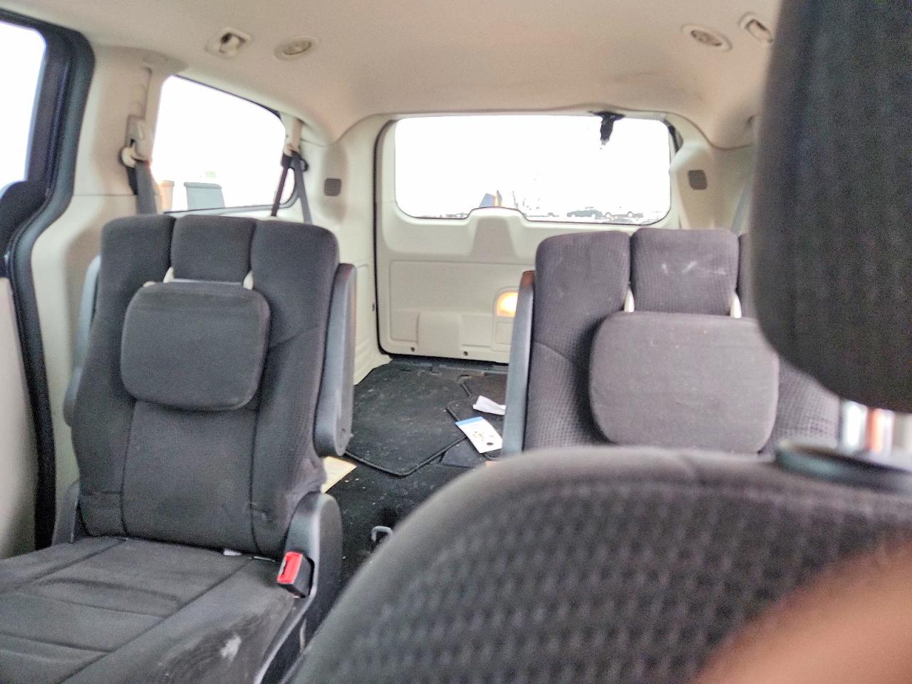 2013 DODGE GRAND CARAVAN SXT photo 10
