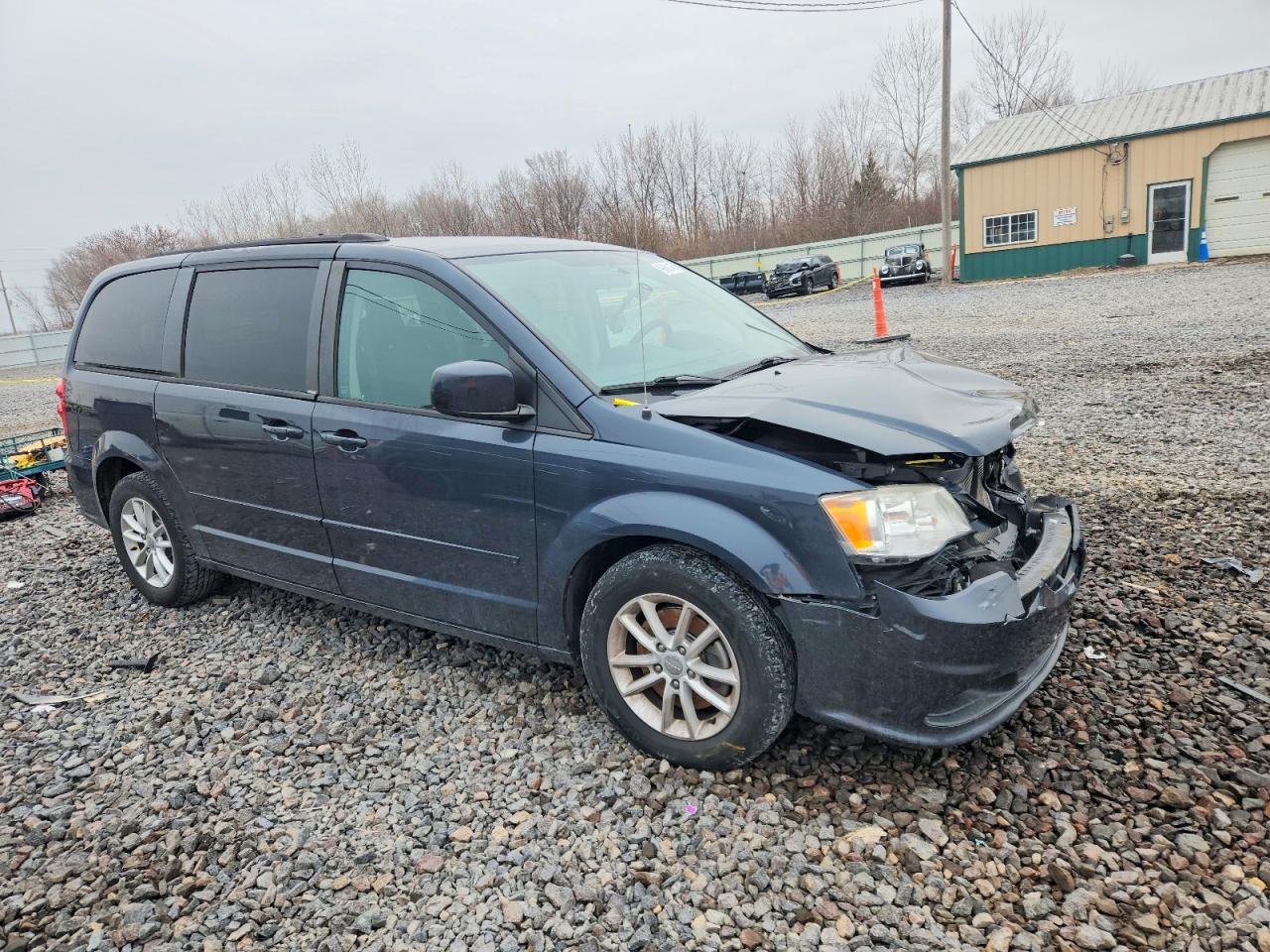 2013 DODGE GRAND CARAVAN SXT photo 4