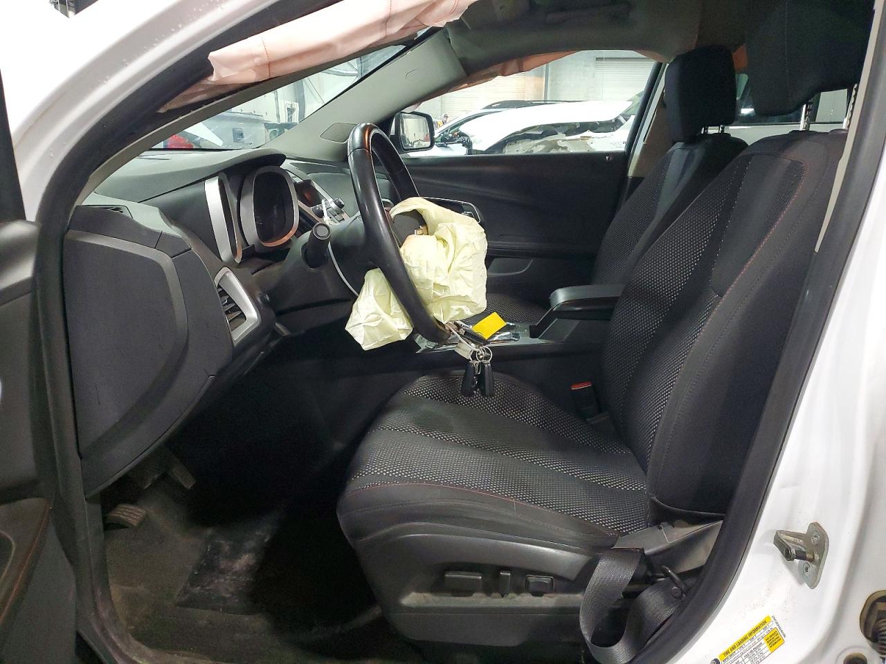 2010 CHEVROLET EQUINOX LT photo 7