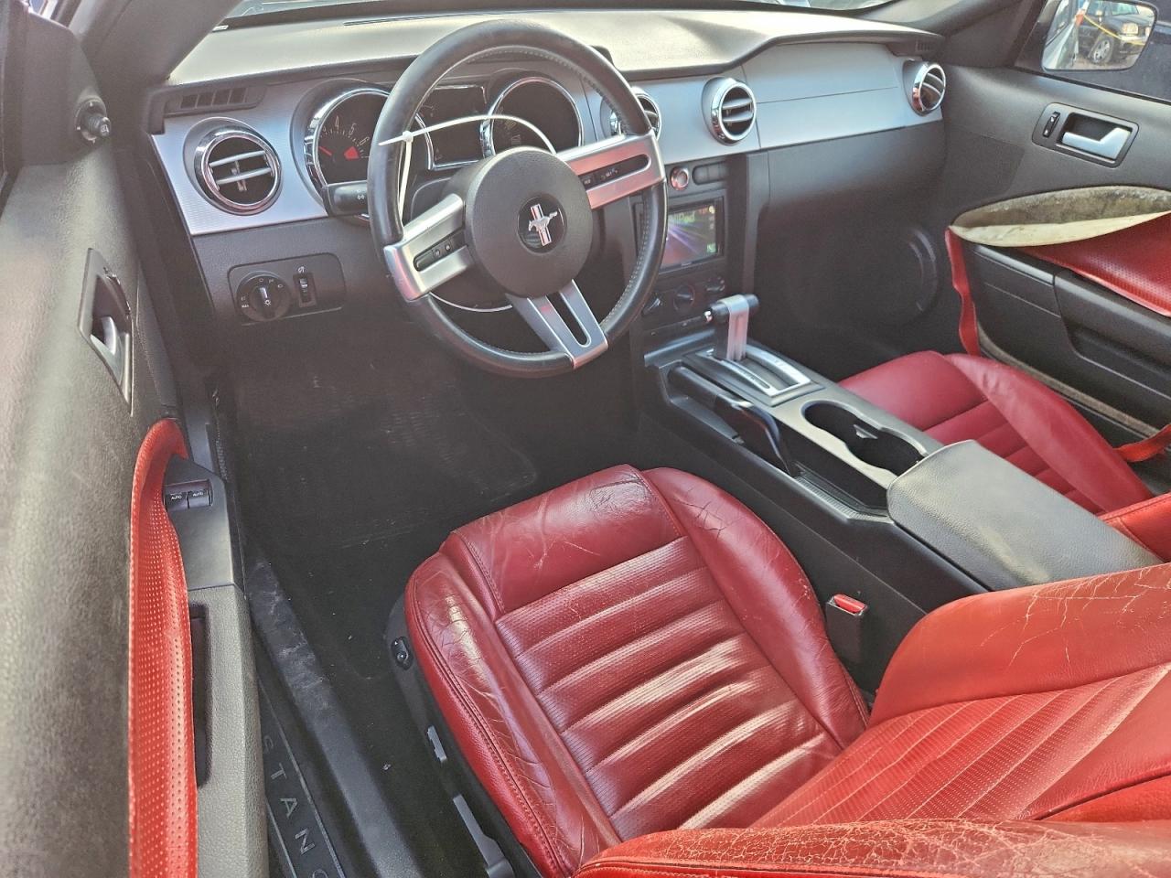 2005 FORD MUSTANG photo 8