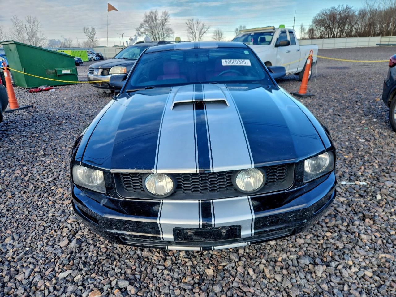 2005 FORD MUSTANG photo 5