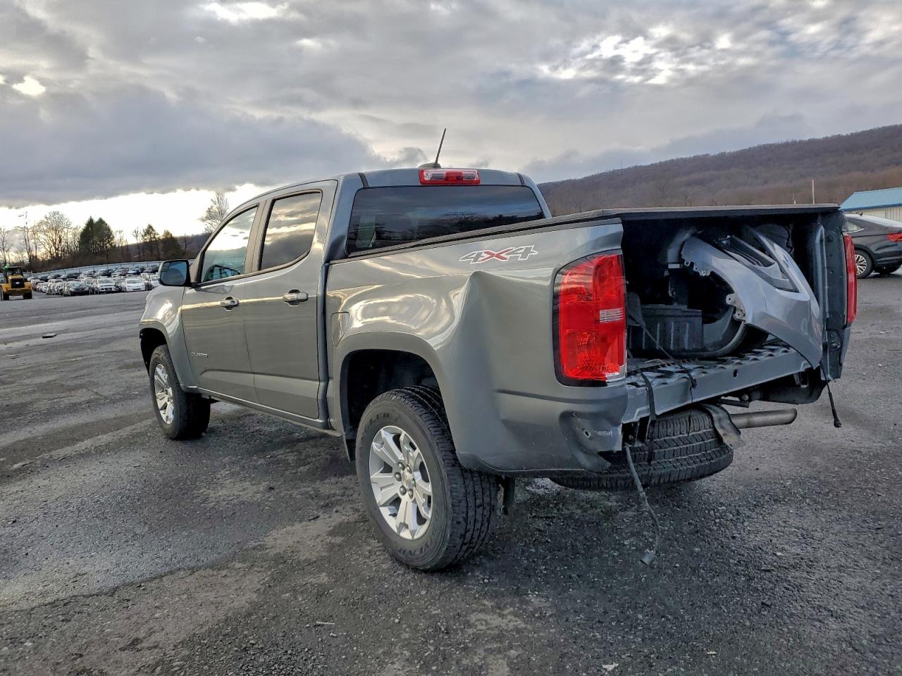 2022 CHEVROLET COLORADO LT photo 3