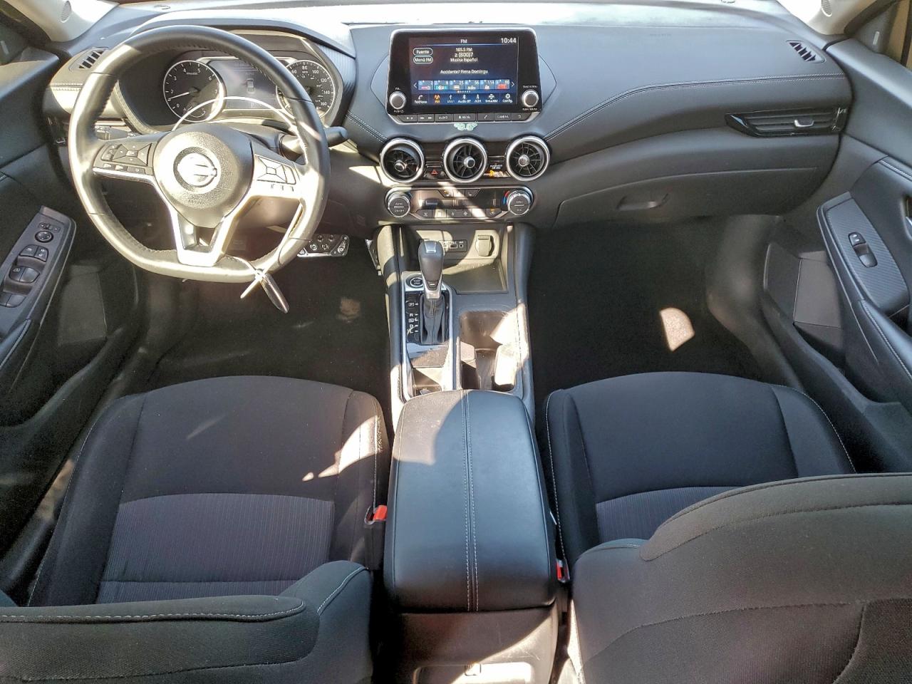 2025 NISSAN SENTRA SV photo 8