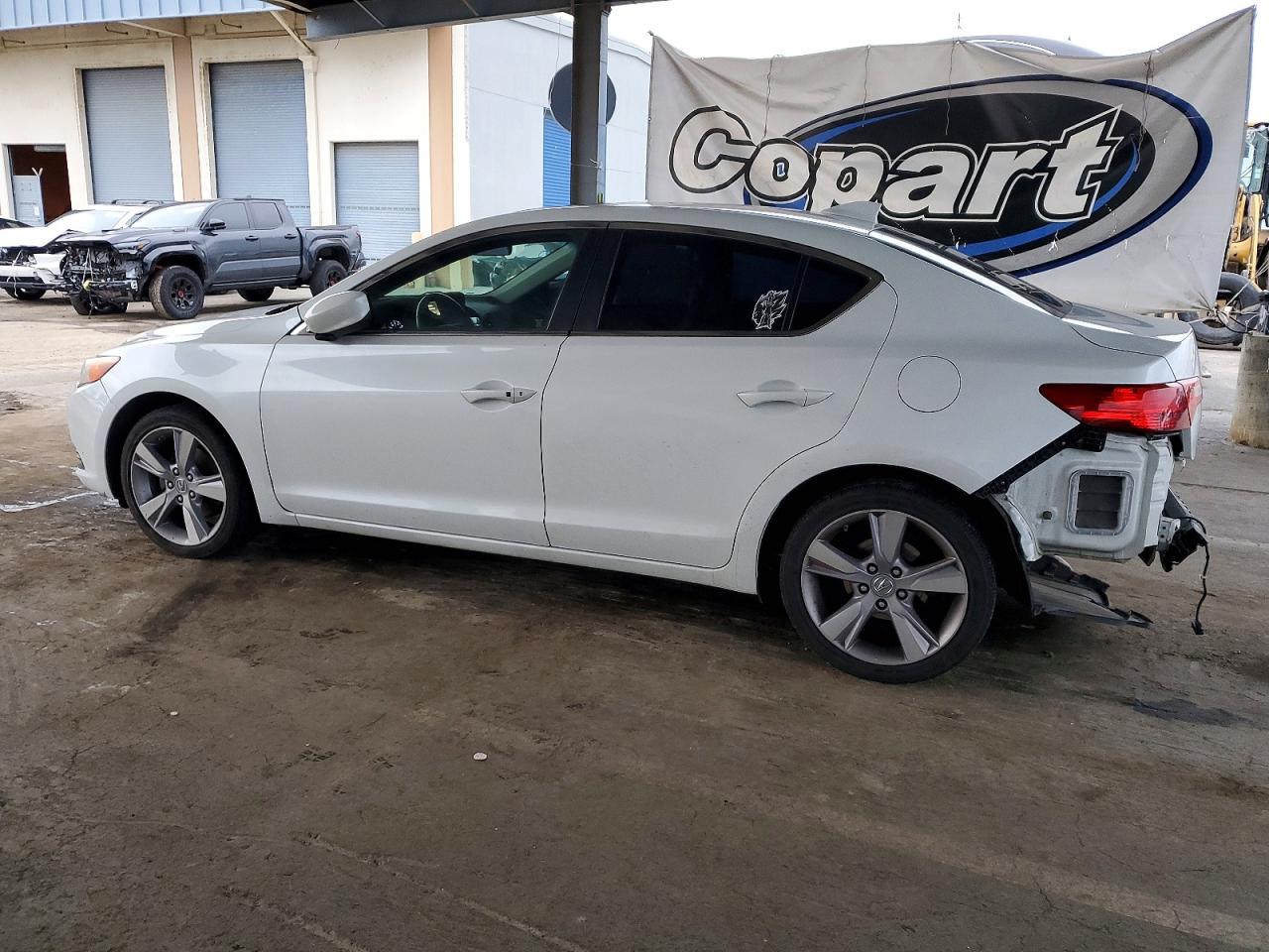 2014 ACURA ILX 20 photo 2