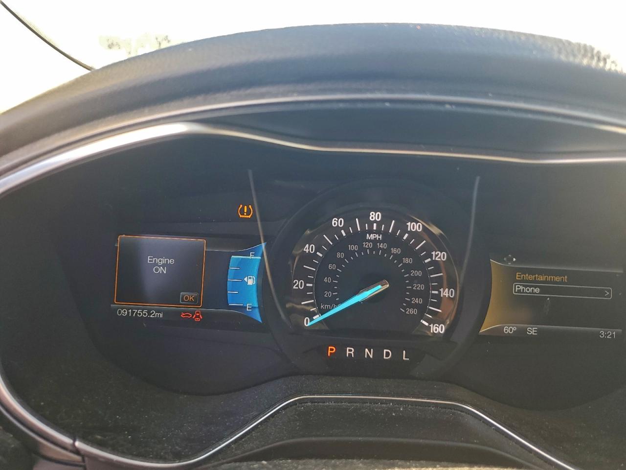 2017 FORD FUSION SE photo 9
