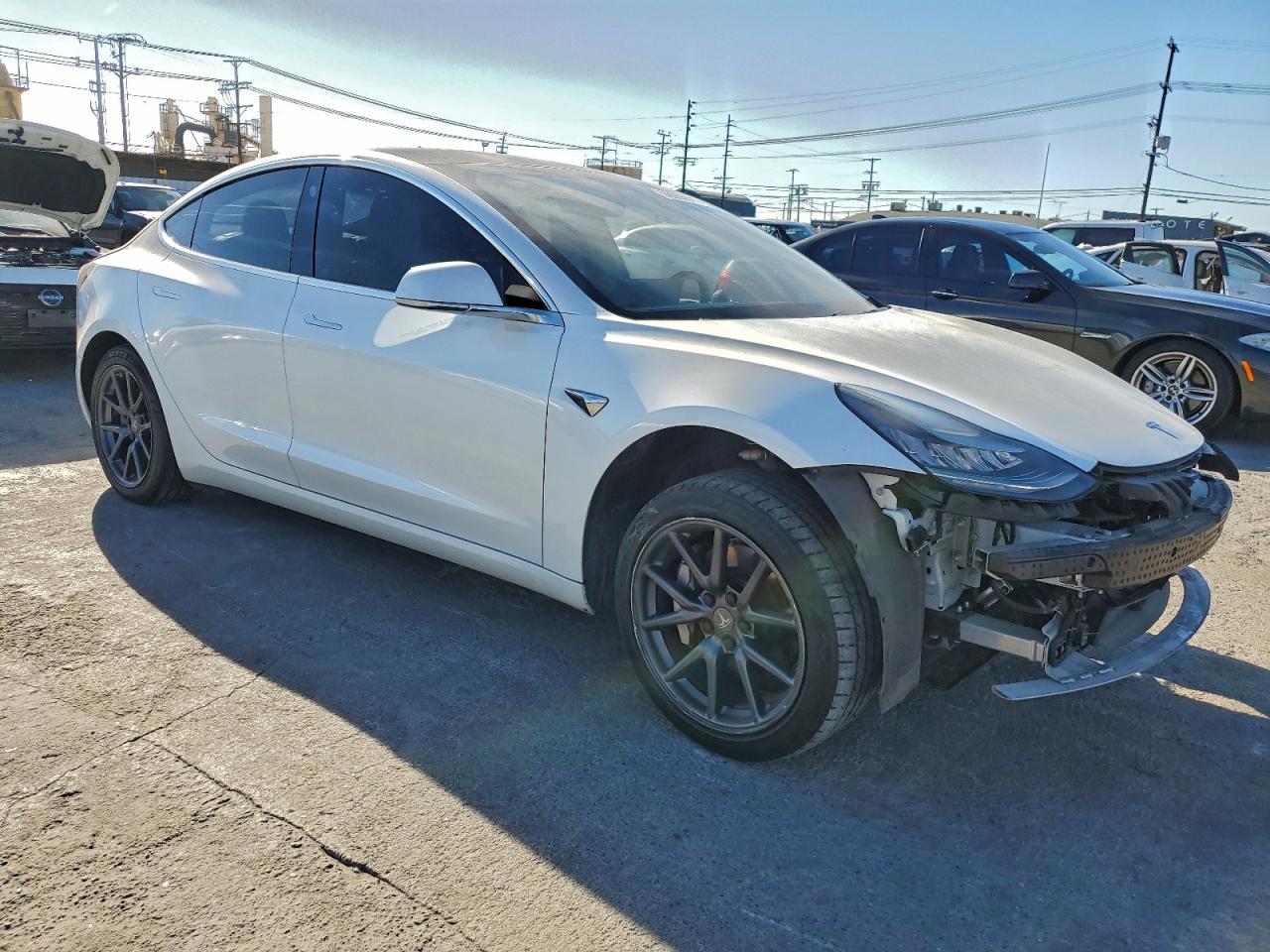 2019 TESLA MODEL 3 photo 4