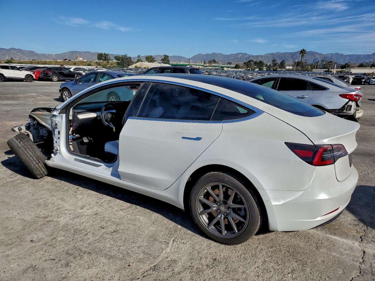 2019 TESLA MODEL 3 photo 2