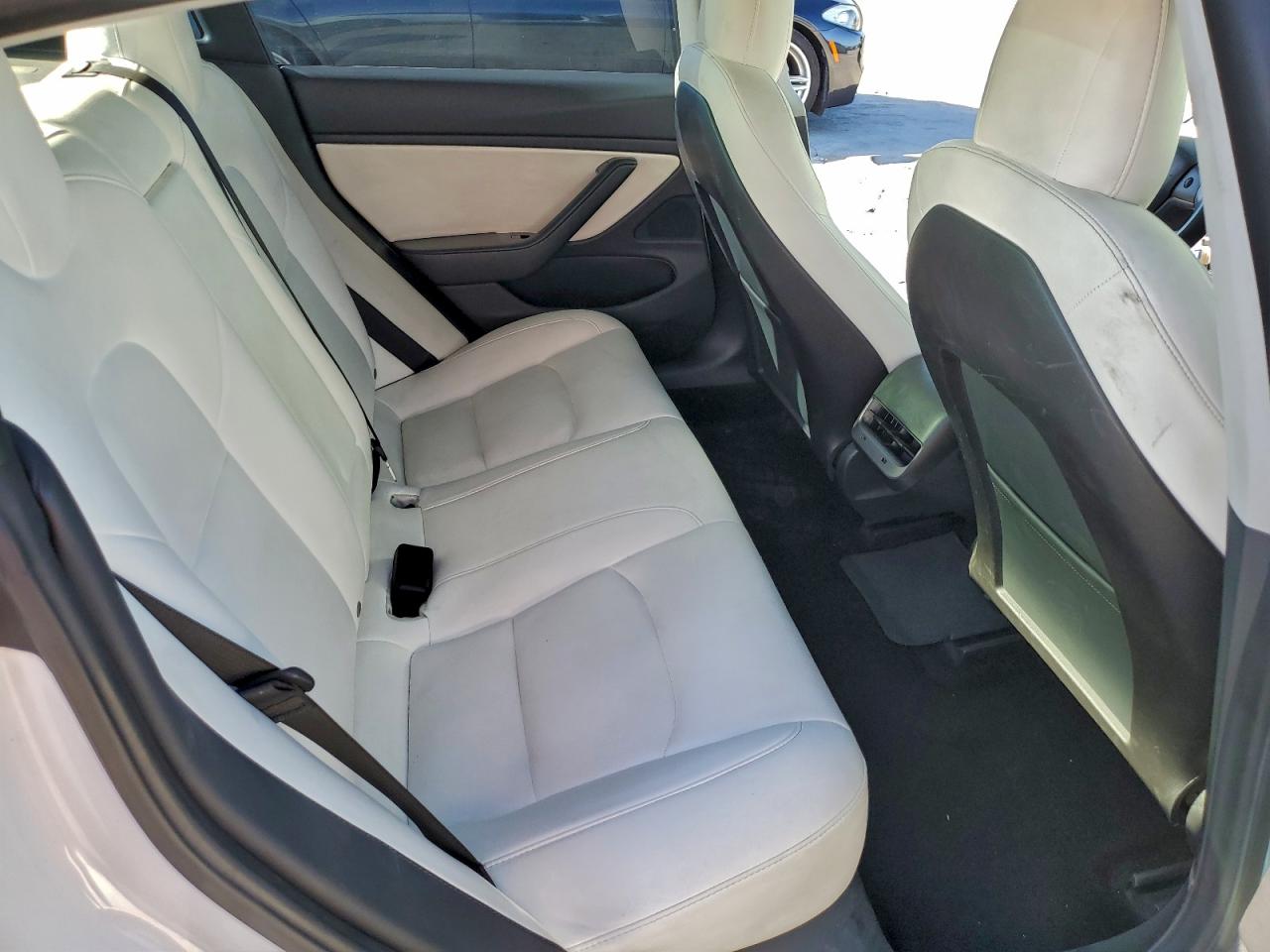 2019 TESLA MODEL 3 photo 10