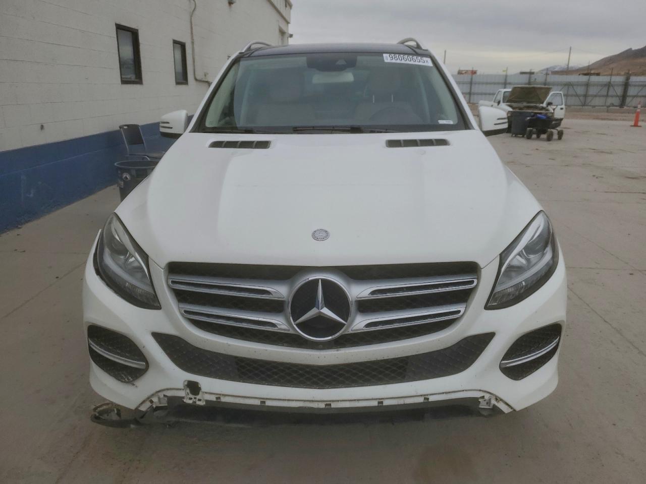 2017 MERCEDES-BENZ GLE 350 4MATIC photo 5