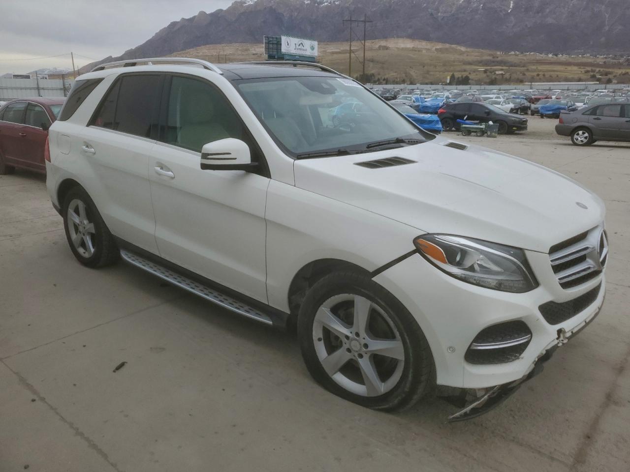 2017 MERCEDES-BENZ GLE 350 4MATIC photo 4