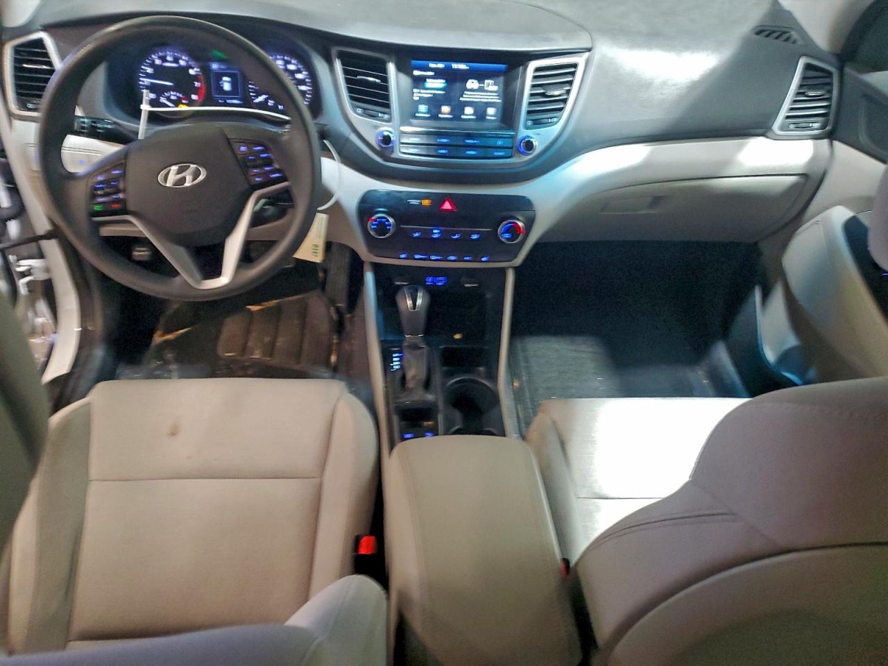 2018 HYUNDAI TUCSON SEL photo 8
