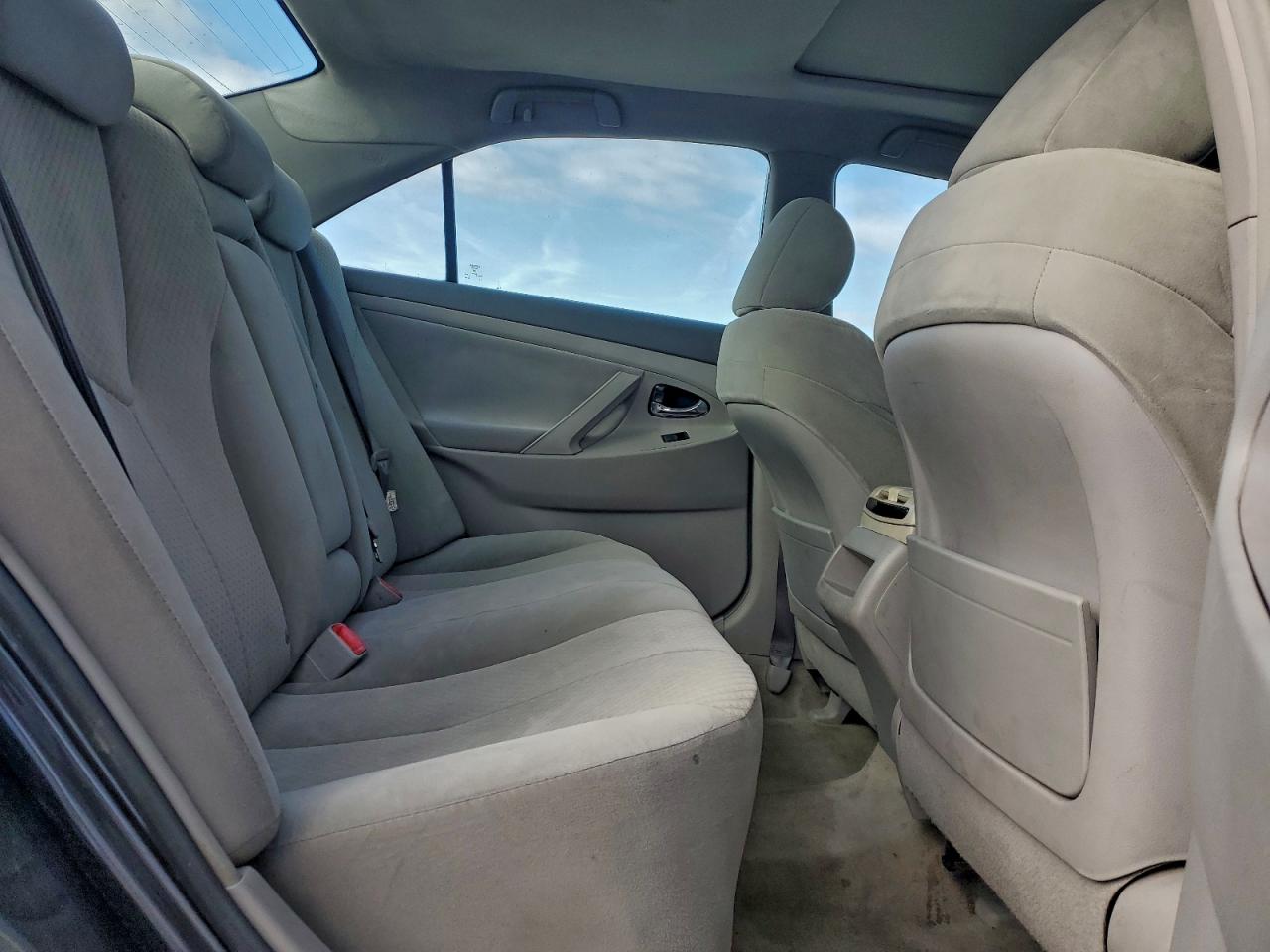 2007 TOYOTA CAMRY CE photo 10