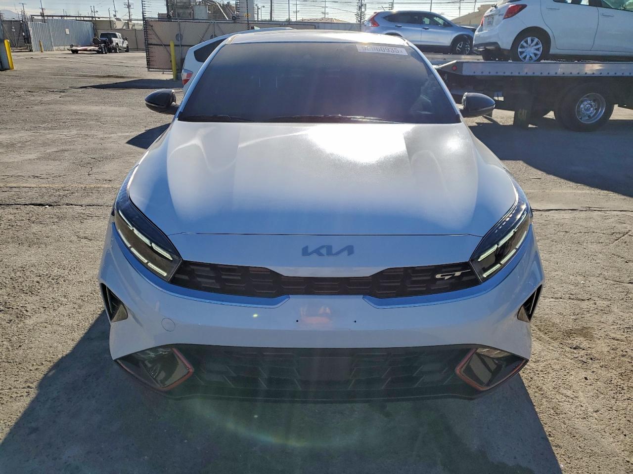 2024 KIA FORTE GT photo 5