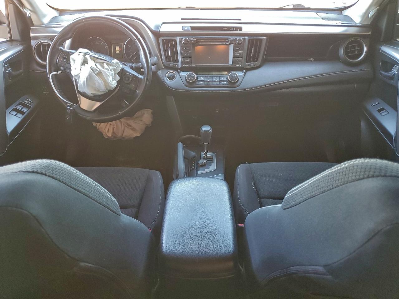2018 TOYOTA RAV4 ADVENTURE photo 8