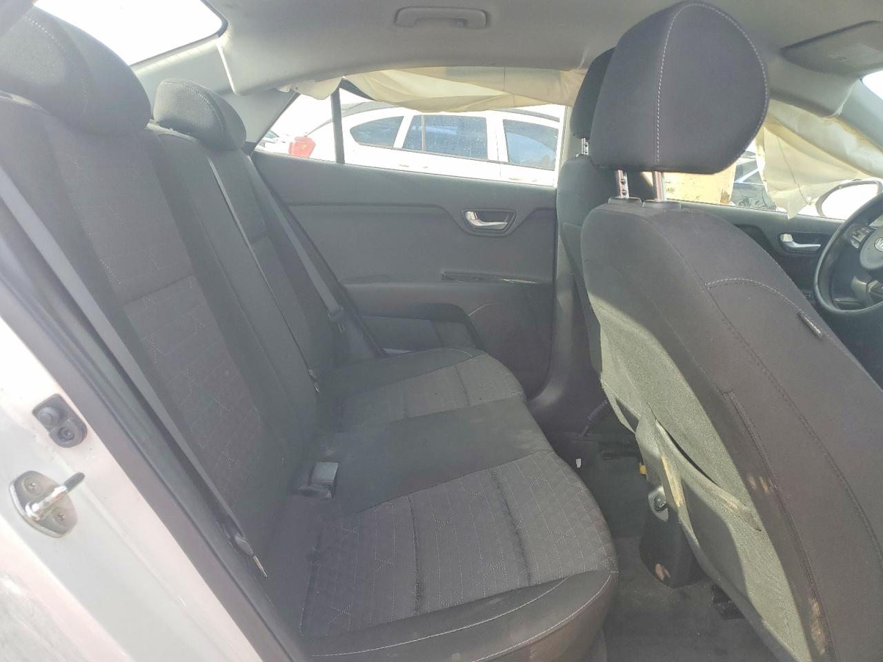 2018 KIA RIO LX photo 37