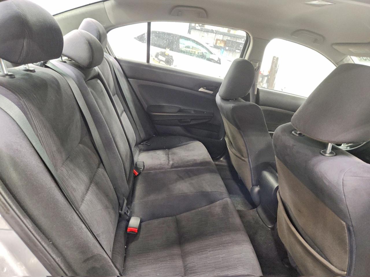 2012 HONDA ACCORD LX photo 10