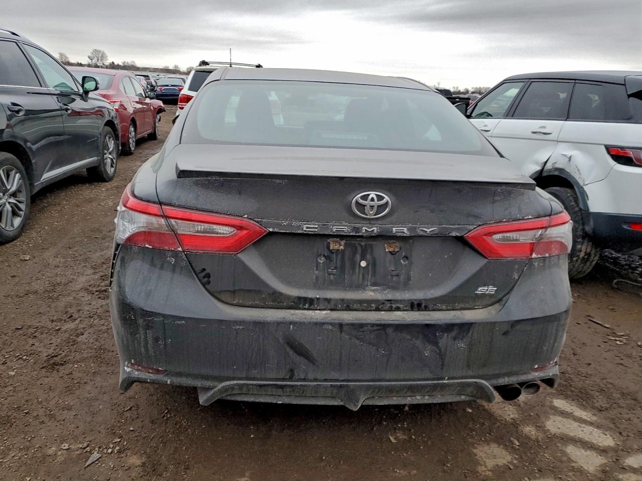 2018 TOYOTA CAMRY L photo 6