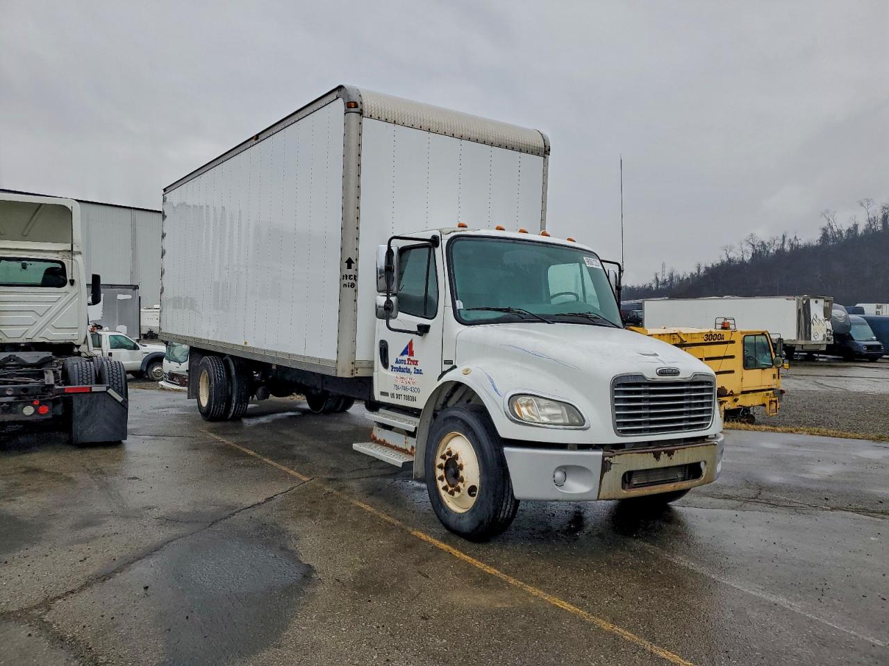 2005 FREIGHTLINER M2