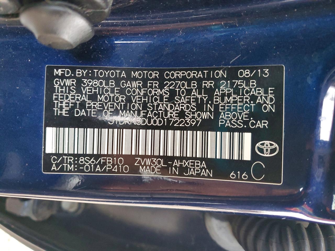 2013 TOYOTA PRIUS photo 13