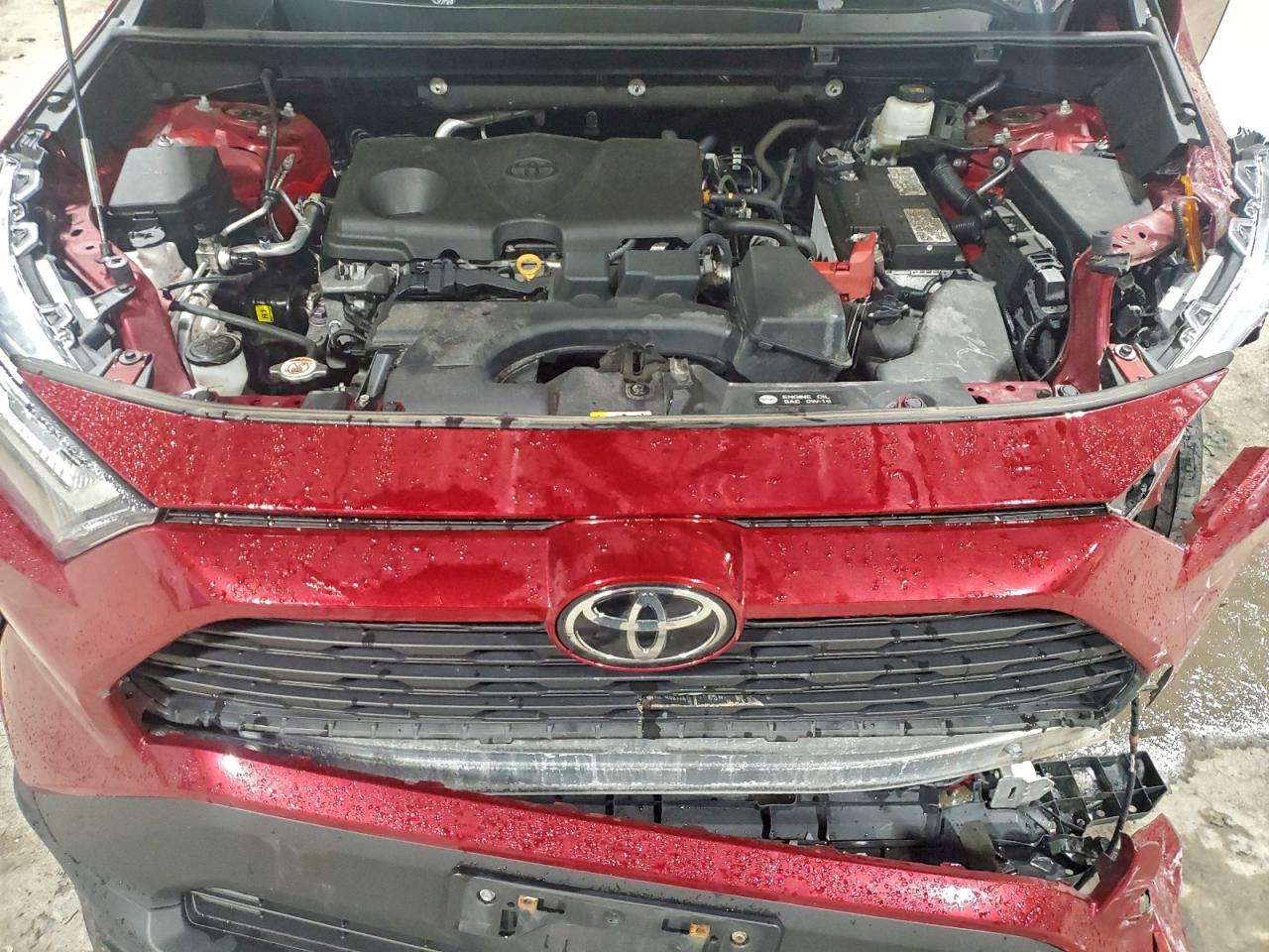 2022 TOYOTA RAV4 XLE photo 12