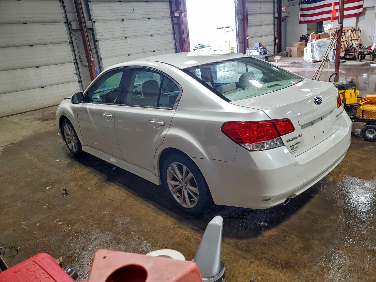 2013 SUBARU LEGACY 2.5I PREMIUM photo 2