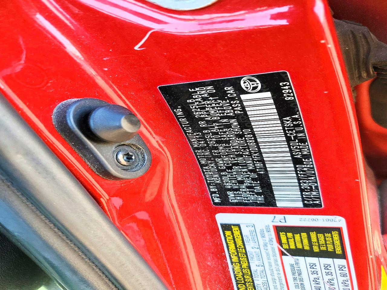 2013 TOYOTA CAMRY L photo 12