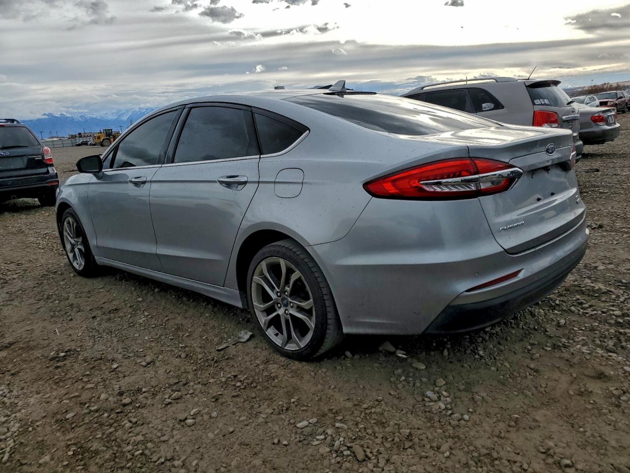 2020 FORD FUSION SEL photo 2