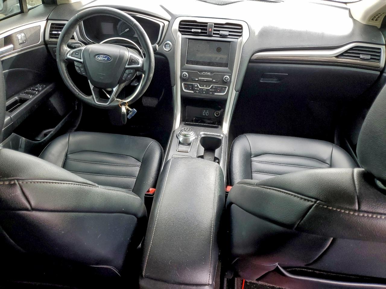 2020 FORD FUSION SEL photo 8