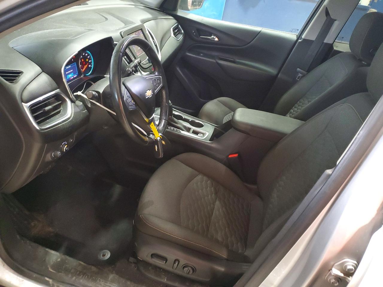 2020 CHEVROLET EQUINOX LT photo 7
