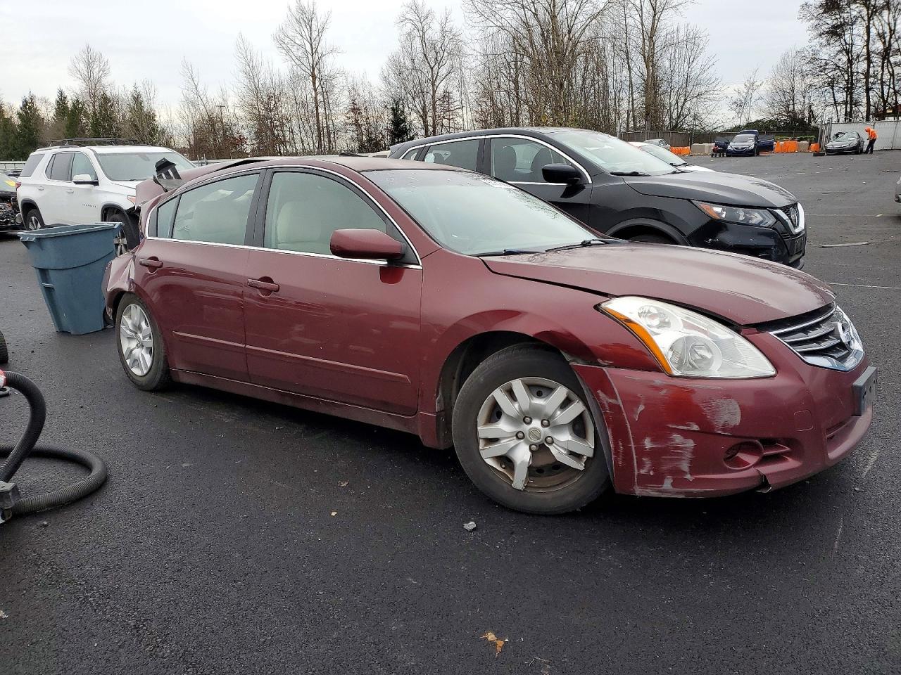 2012 NISSAN ALTIMA BASE photo 4