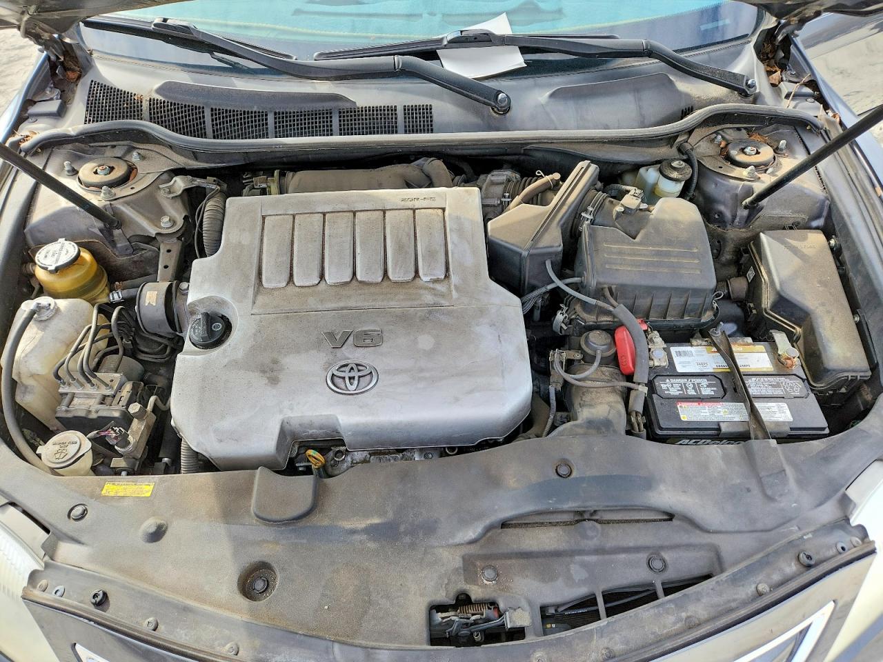 2011 TOYOTA CAMRY photo 11