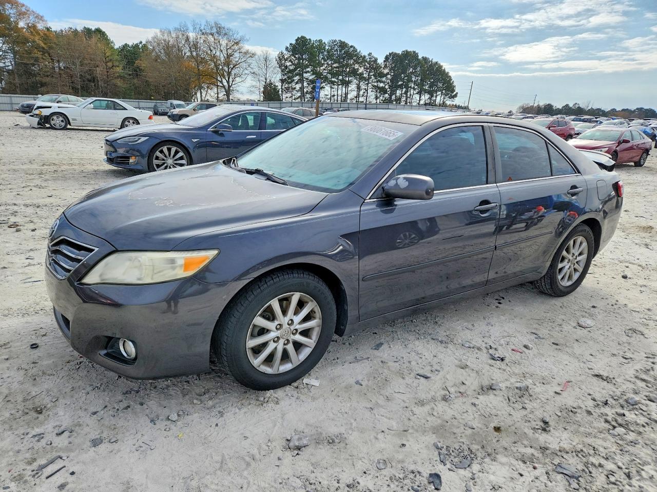 2011 TOYOTA CAMRY