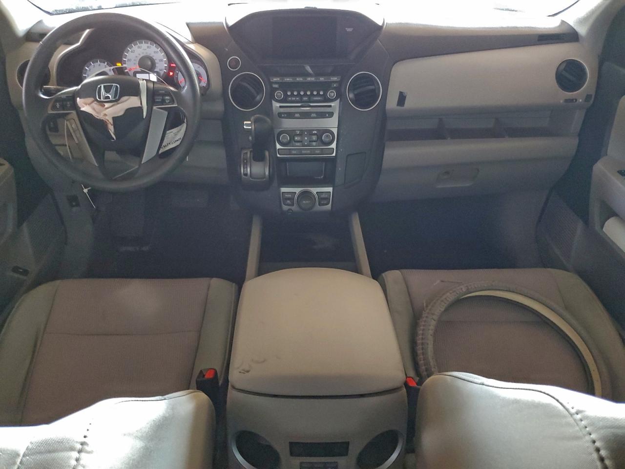 2015 HONDA PILOT SE photo 8