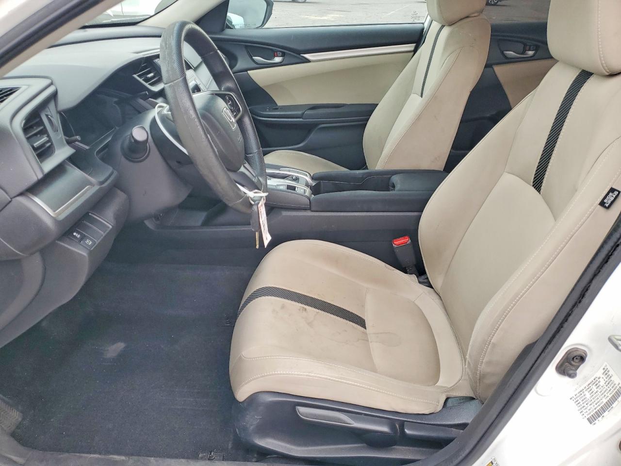 2017 HONDA CIVIC photo 7