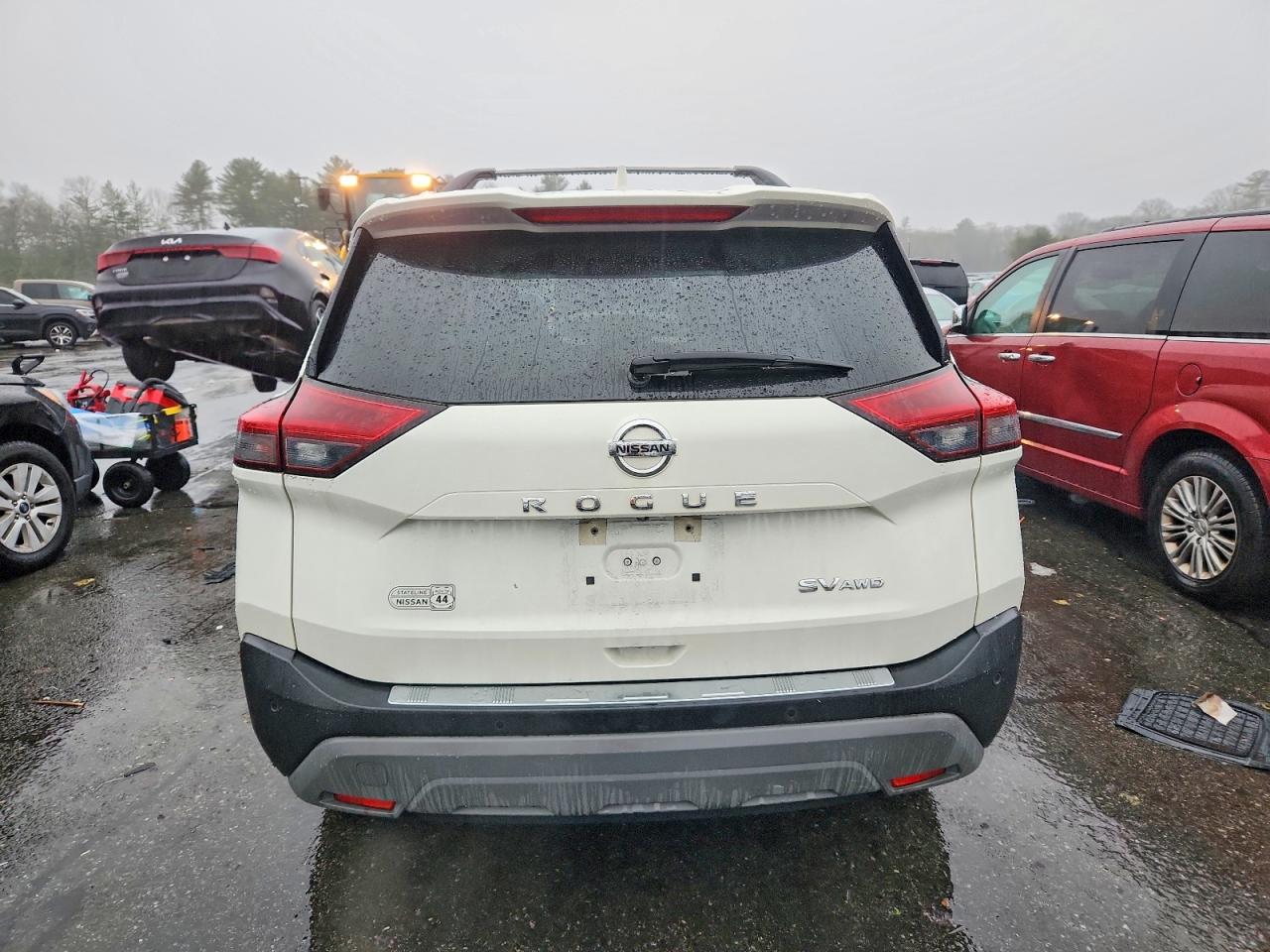 2021 NISSAN ROGUE SV photo 6