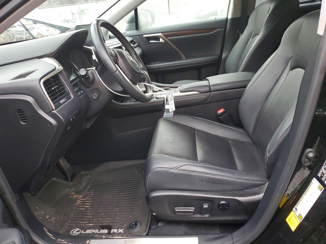 2022 LEXUS RX photo 13
