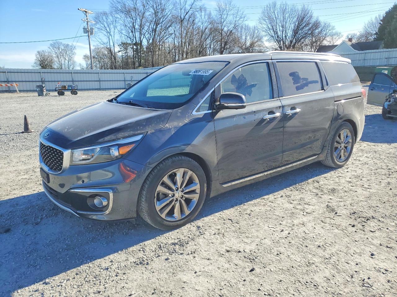 2016 KIA SEDONA