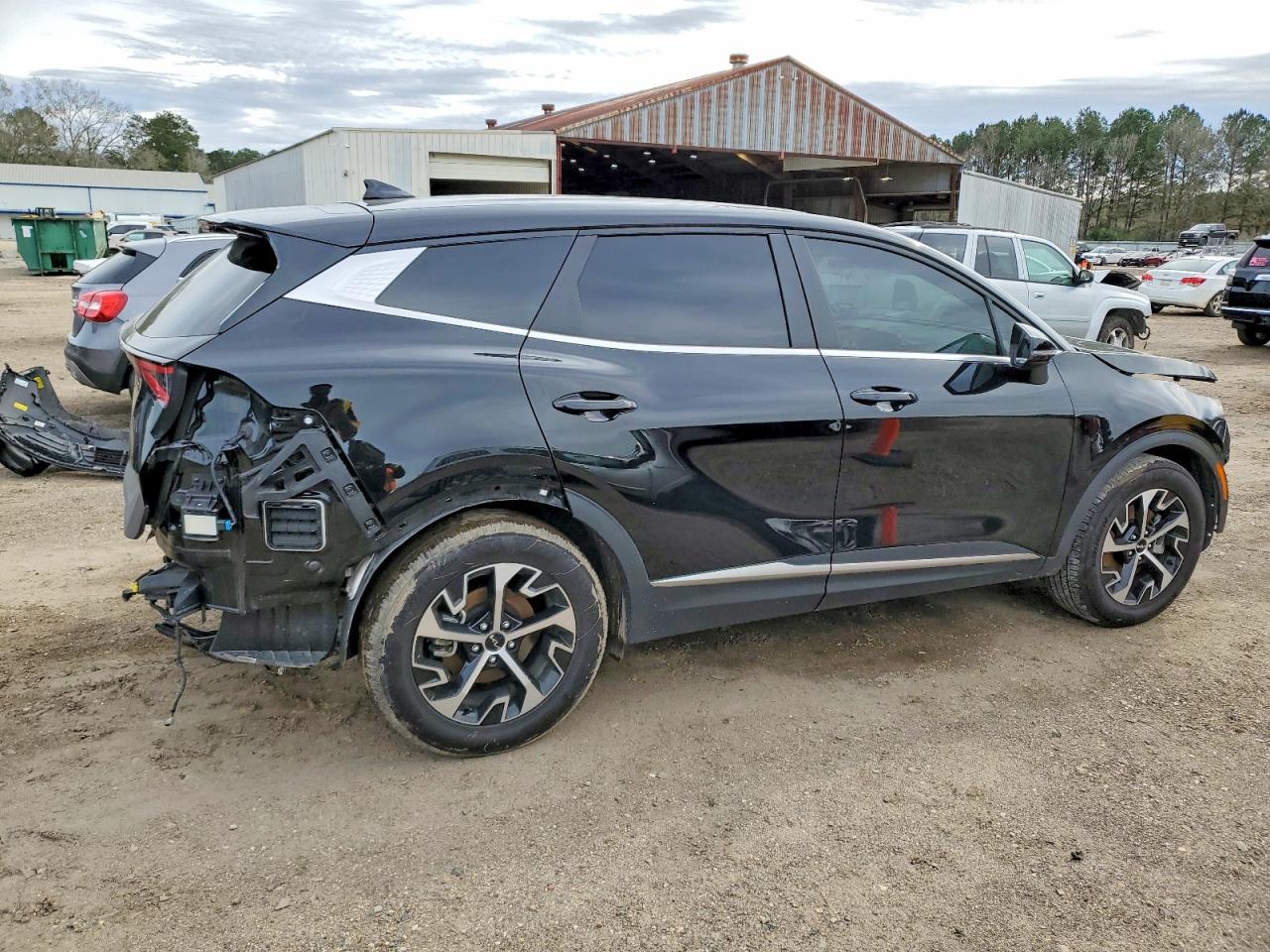 2025 KIA SPORTAGE EX photo 3