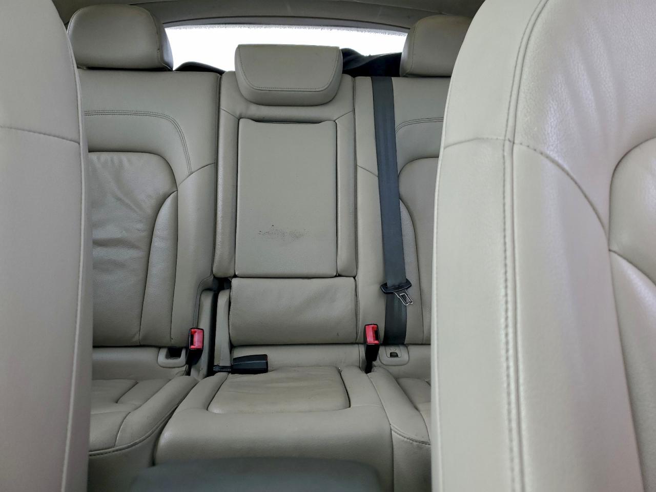 2011 AUDI Q5 PREMIUM PLUS photo 10