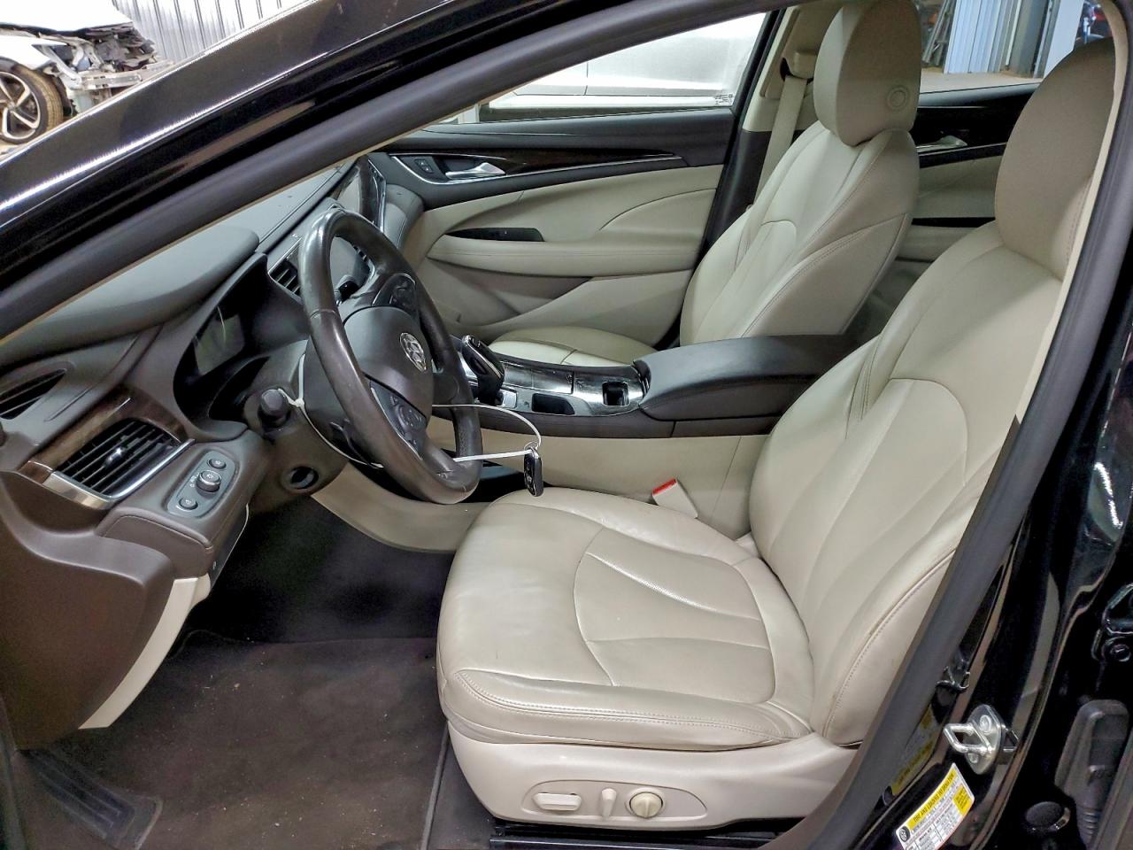 2017 BUICK LACROSSE ESSENCE photo 7