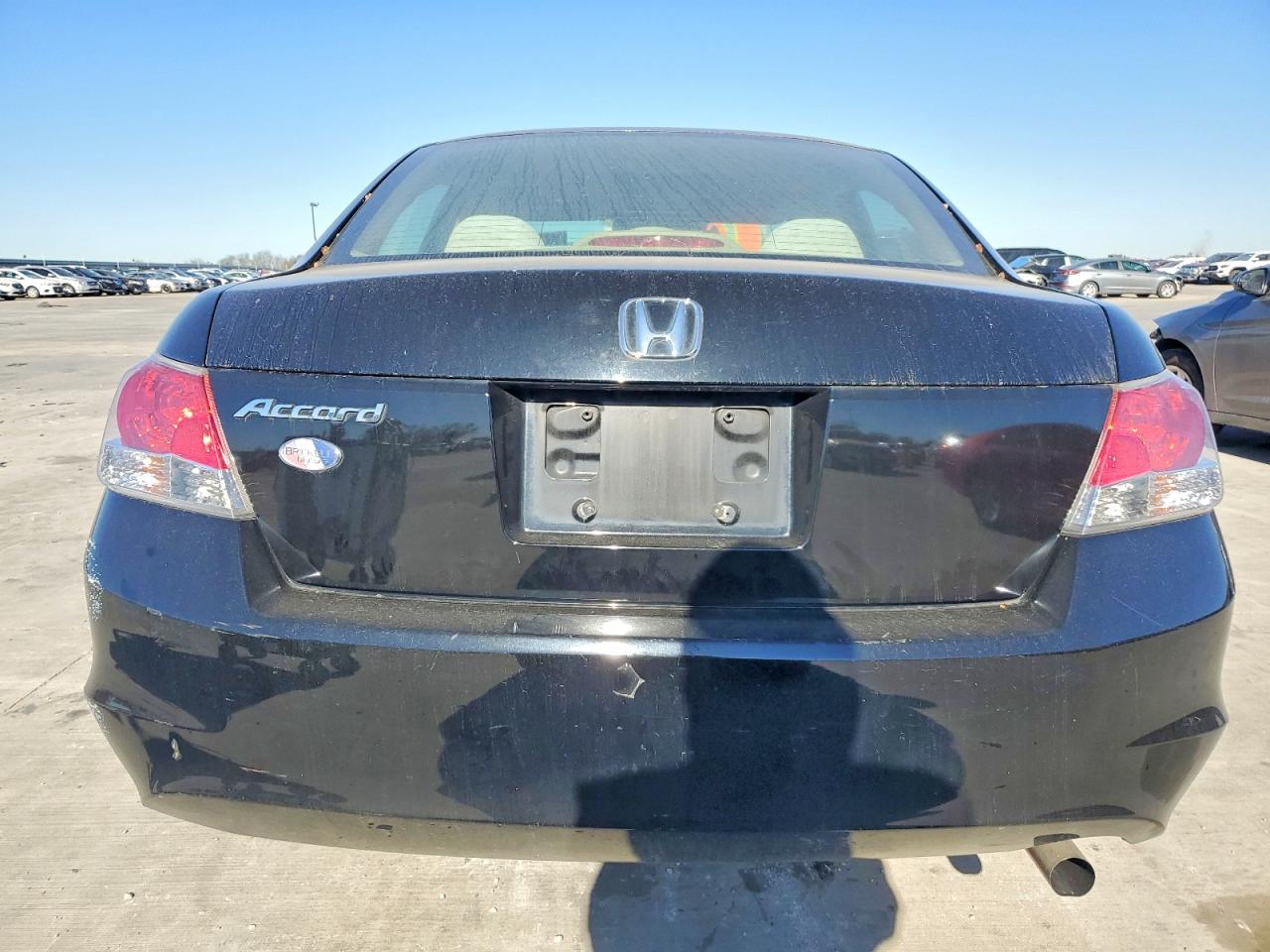 2010 HONDA ACCORD LX photo 6