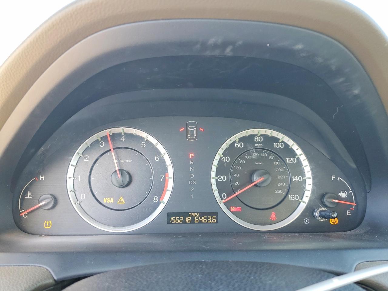 2010 HONDA ACCORD LX photo 9