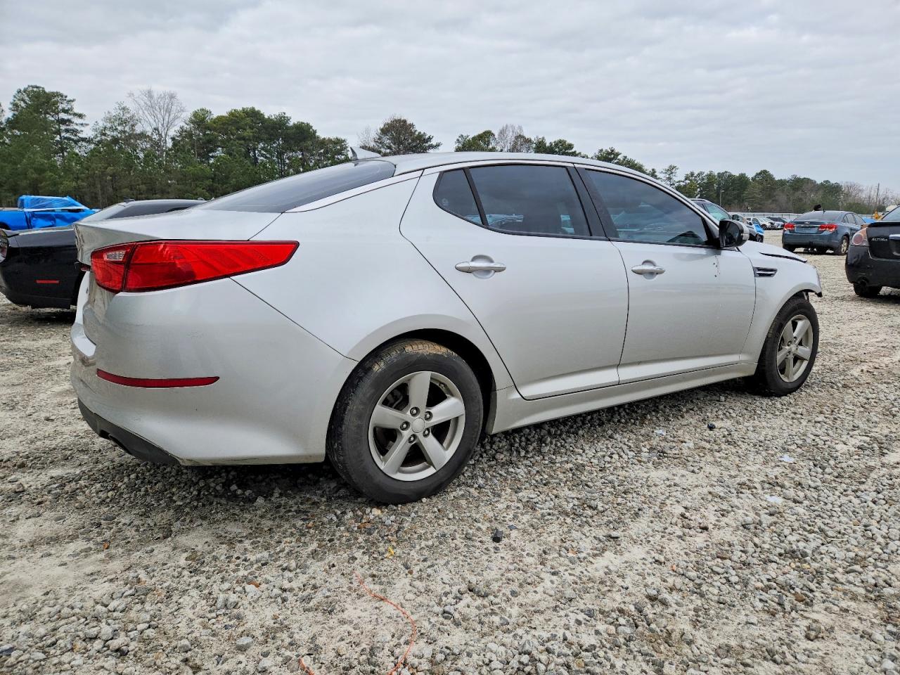 2015 KIA OPTIMA LX photo 5