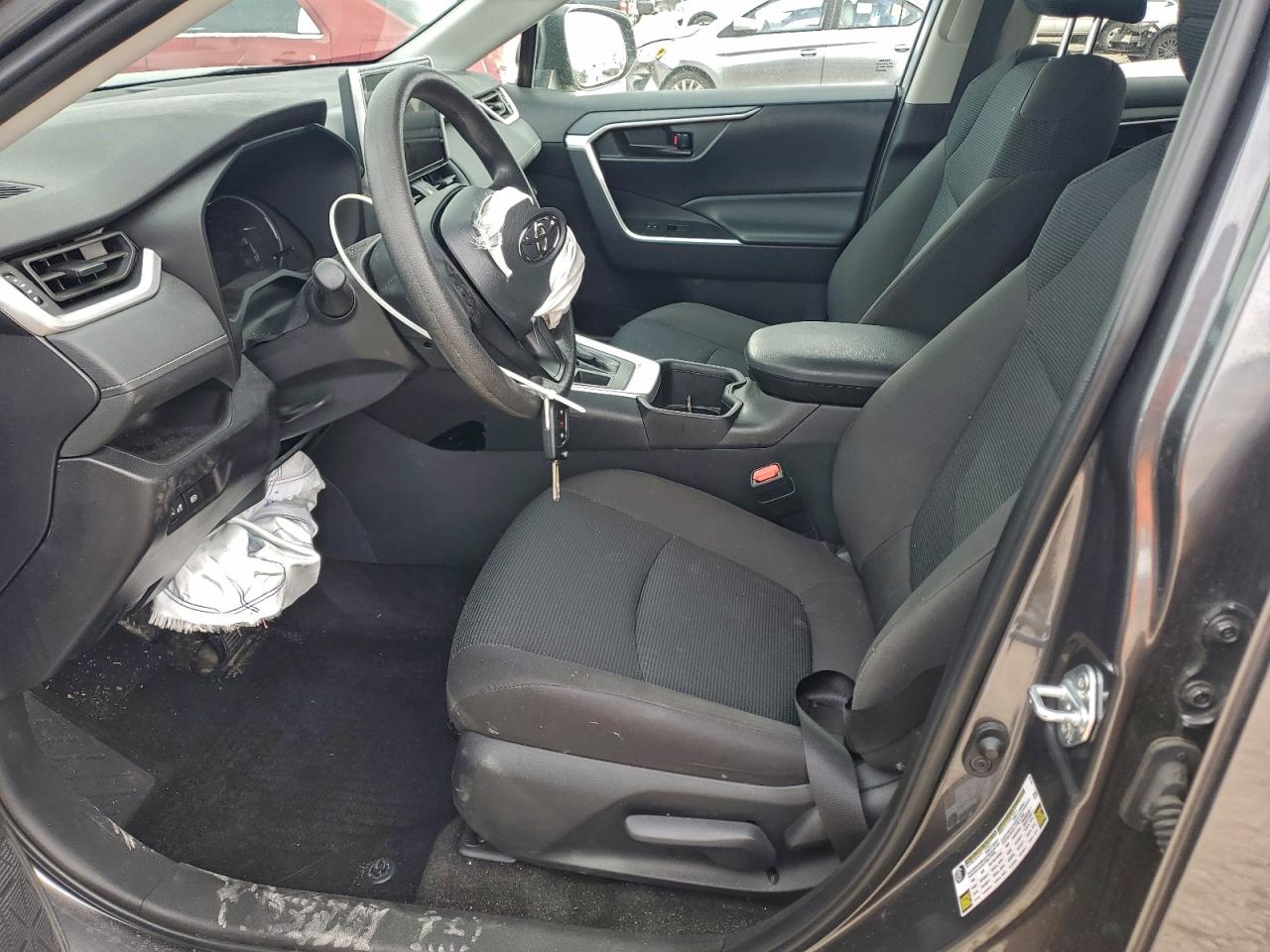 2024 TOYOTA RAV4 LE photo 13