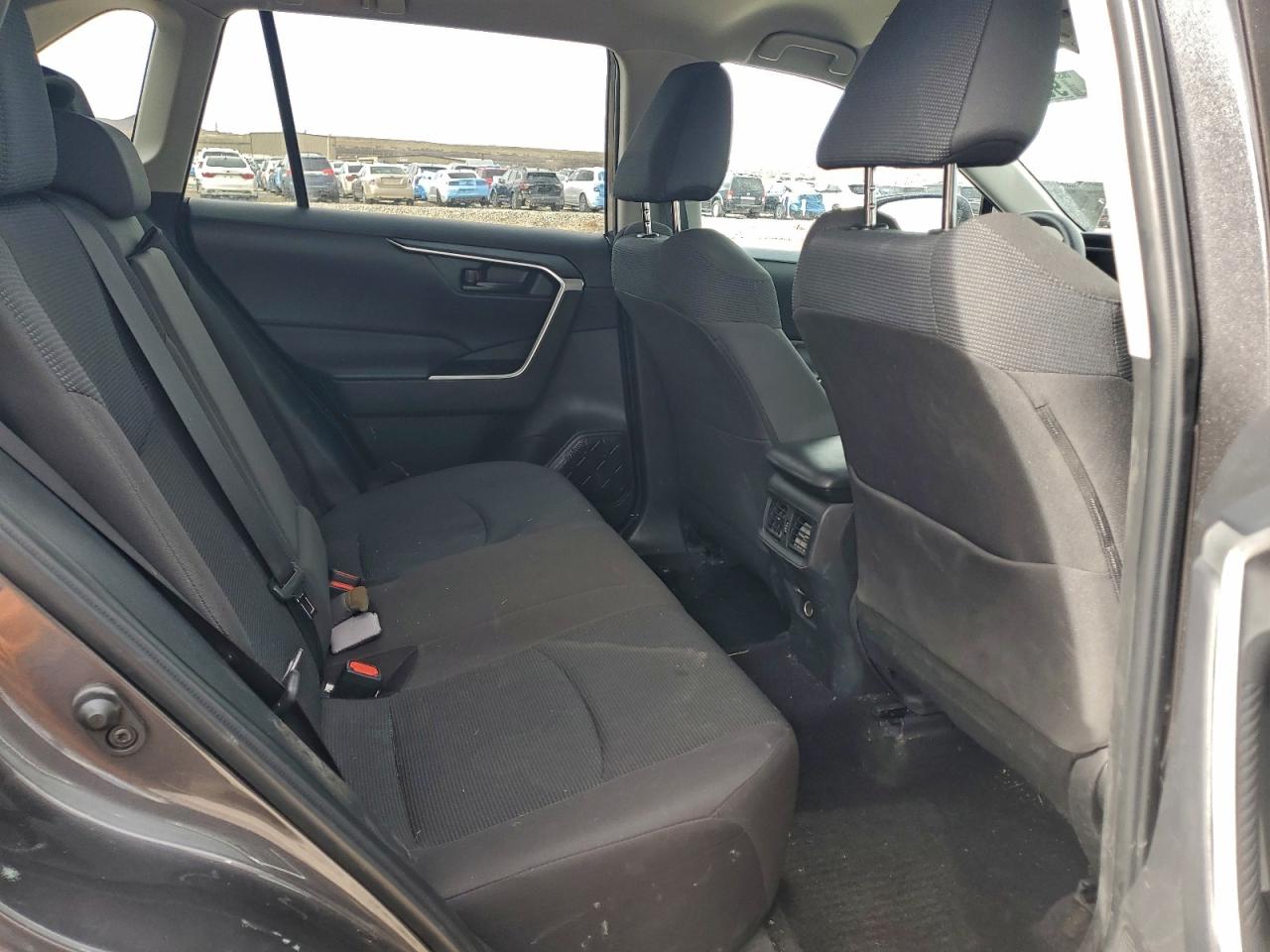 2024 TOYOTA RAV4 LE photo 19