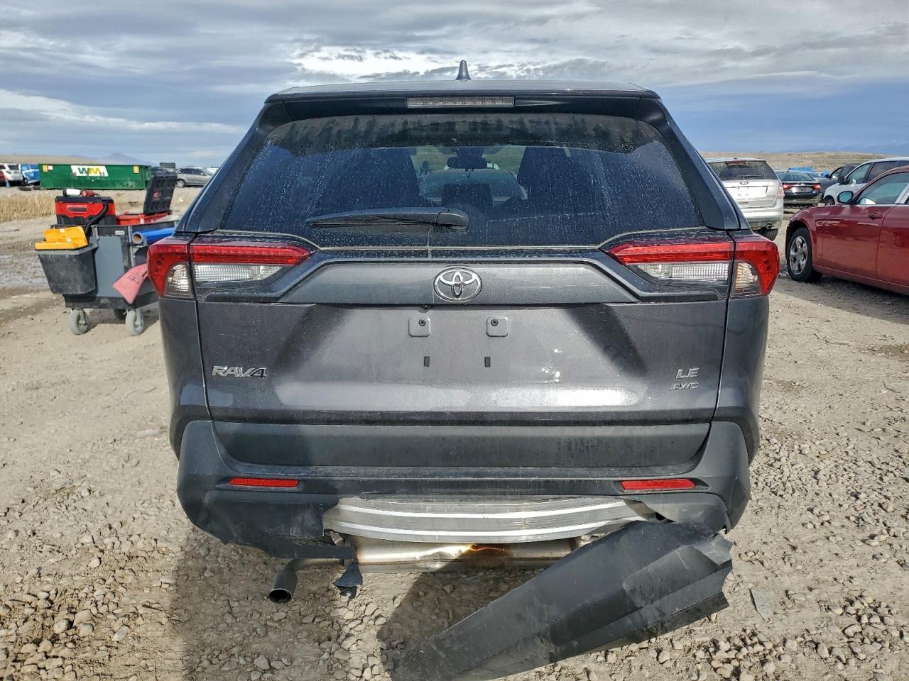 2024 TOYOTA RAV4 LE photo 11