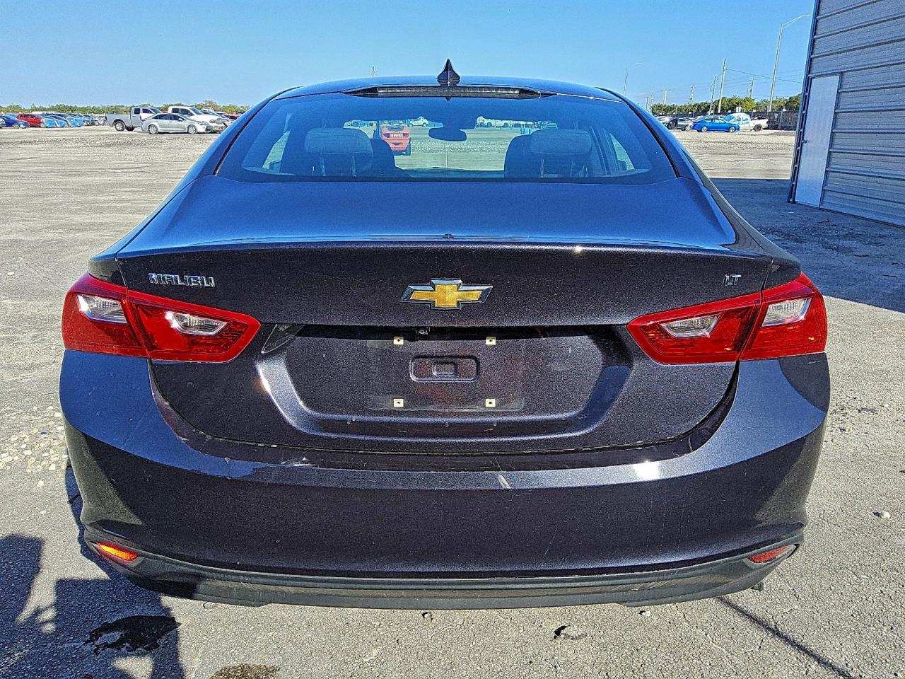 2023 CHEVROLET MALIBU LT photo 6
