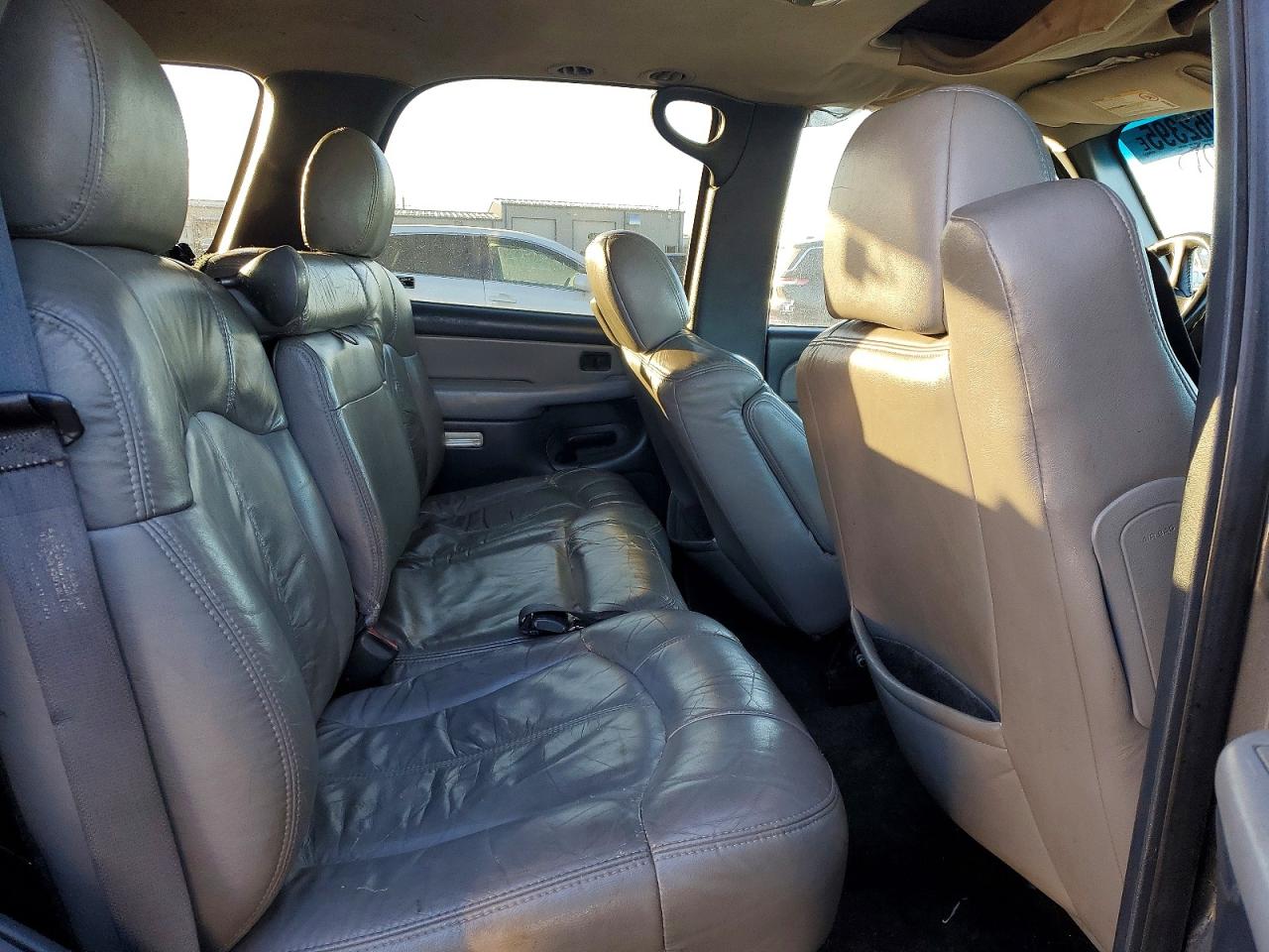 2001 CHEVROLET TAHOE K1500 photo 11