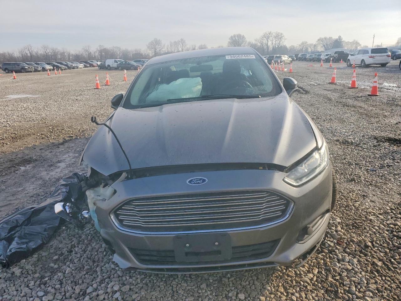 2013 FORD FUSION SE photo 5