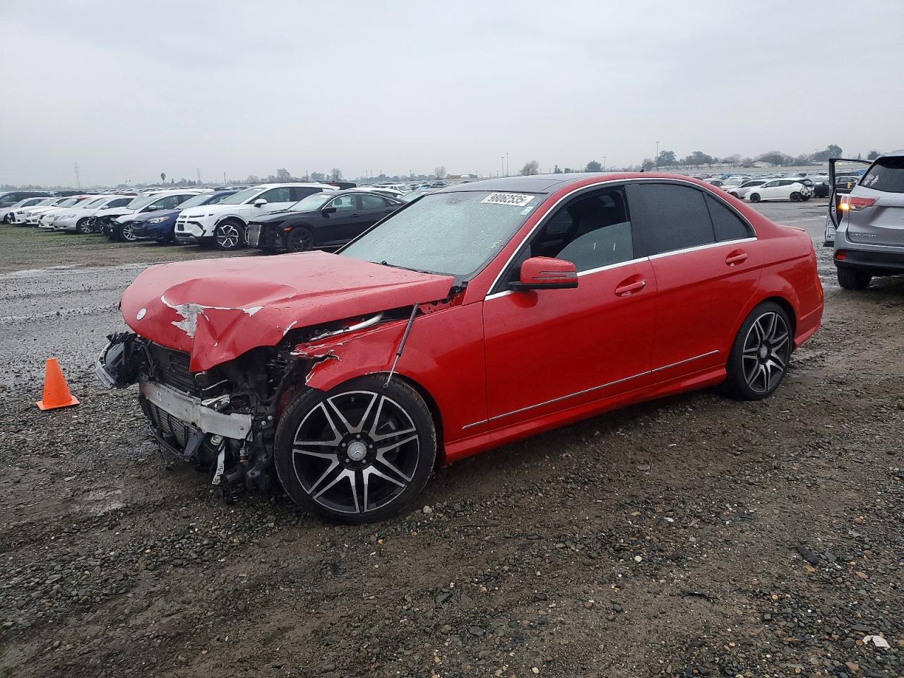 2013 MERCEDES-BENZ C